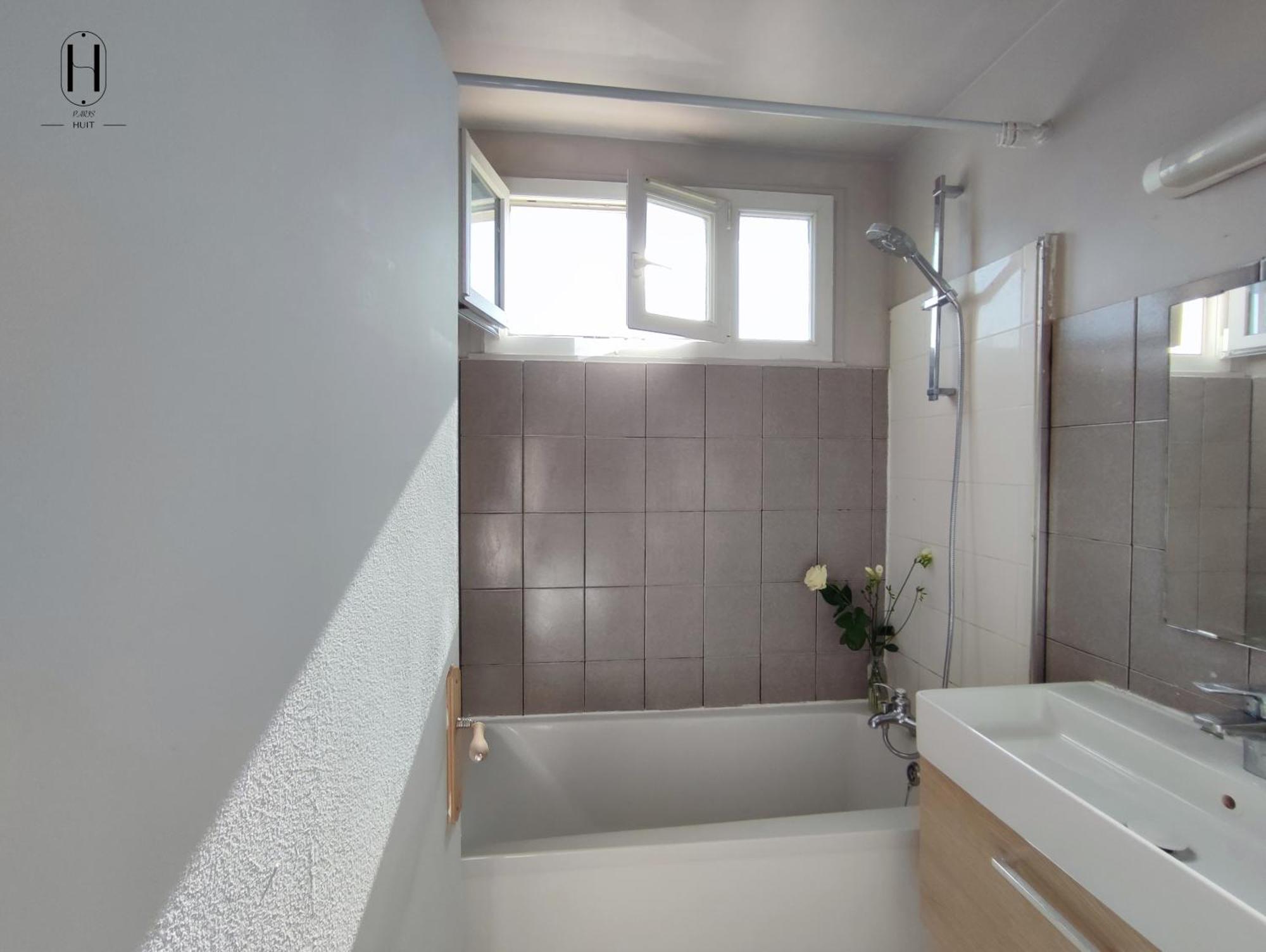 Parishuit Apartment Тие Екстериор снимка