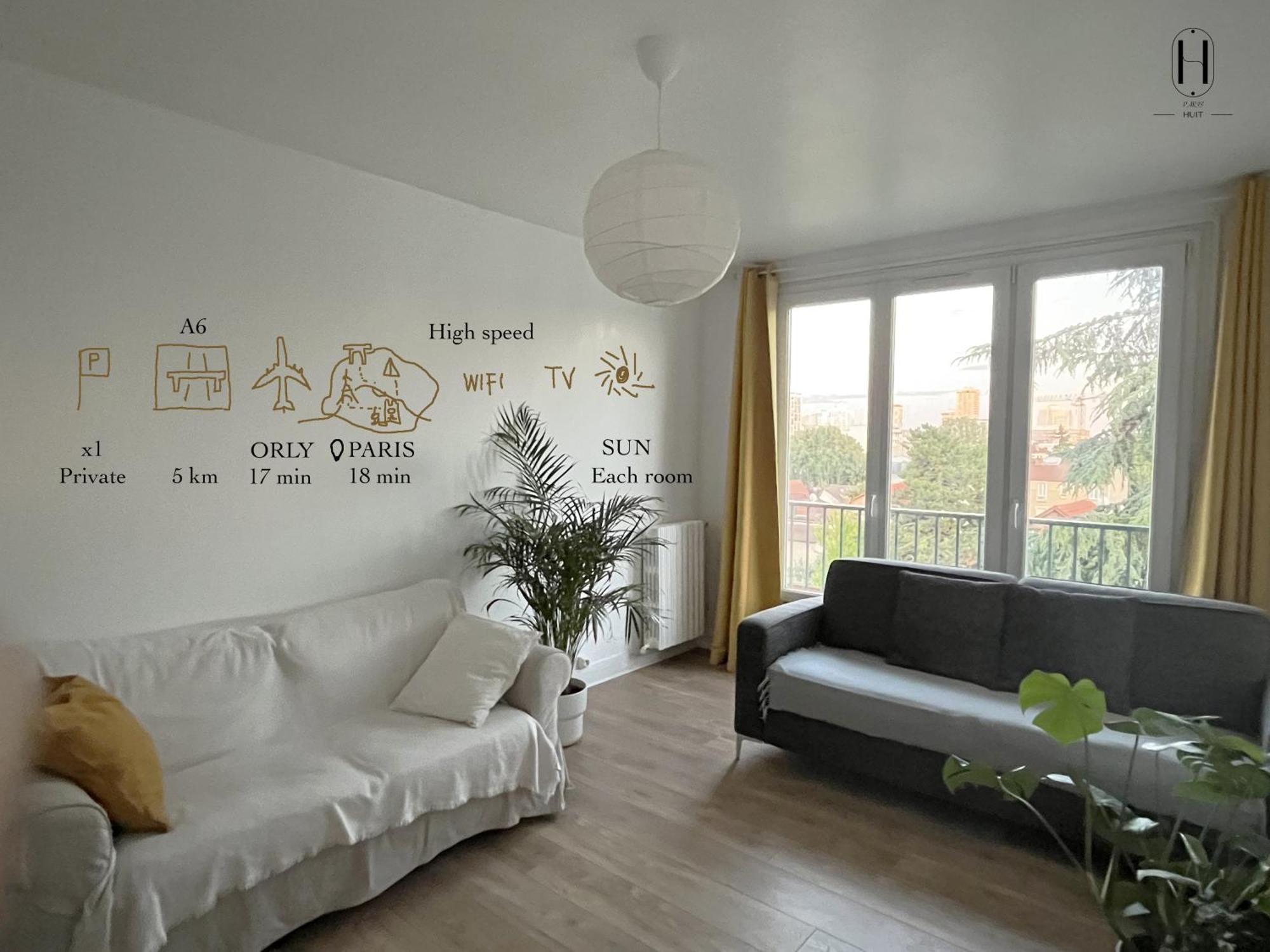 Parishuit Apartment Тие Екстериор снимка